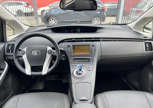 Toyota Prius cena 38900 przebieg: 224000, rok produkcji 2009 z Tłuszcz małe 596